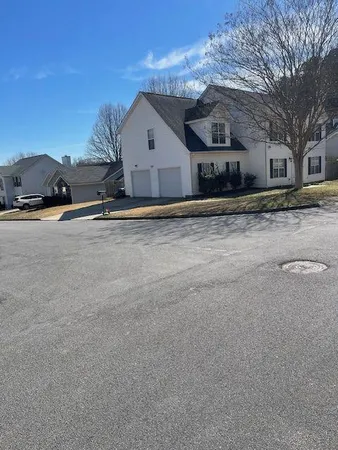 $2,350 | 6469 Brenda Ann Drive, Lithonia, GA 30058