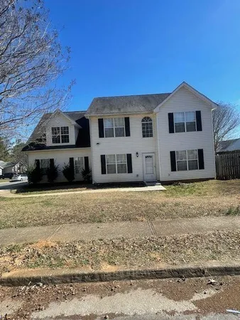 $2,350 | 6469 Brenda Ann Drive, Lithonia, GA 30058