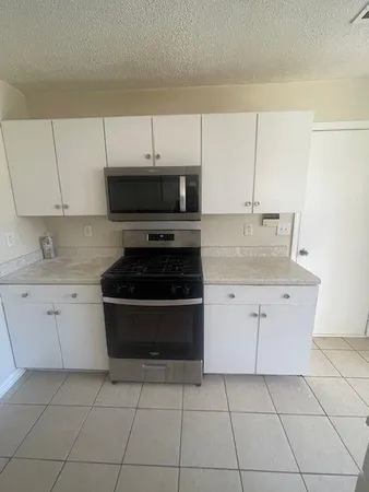 $2,350 | 6469 Brenda Ann Drive, Lithonia, GA 30058