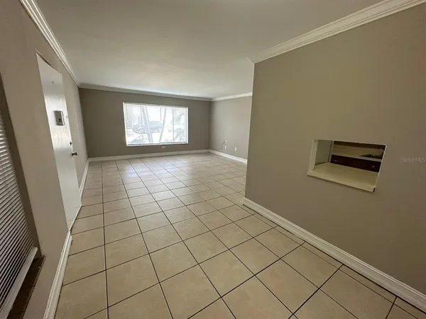 $1,200 | 1830 Maravilla Avenue, Unit 202, Fort Myers, FL 33901