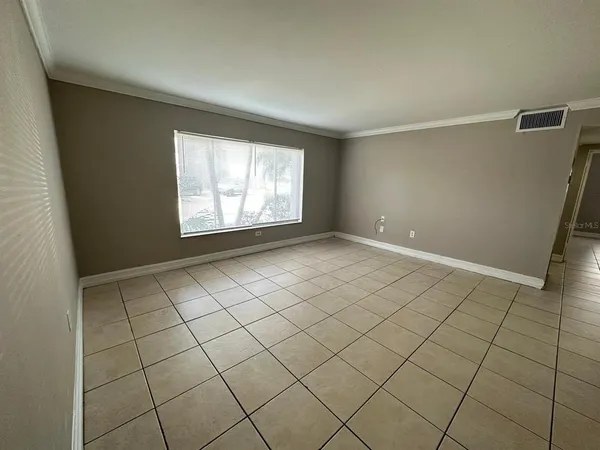 $1,200 | 1830 Maravilla Avenue, Unit 202, Fort Myers, FL 33901