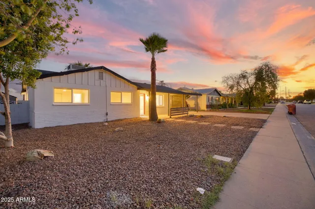 $629,000 | 6725 East Moreland Street, Scottsdale, AZ 85257