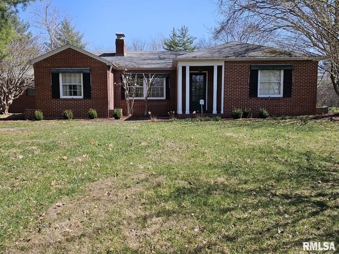 14652 North Il Highway Mount Vernon, IL 62864 - Photo 1 of 31