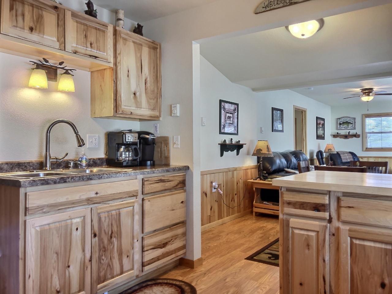 4193 Annie Lane Rhinelander, WI 54501 - Photo 9 of 32 Gallery Image 9