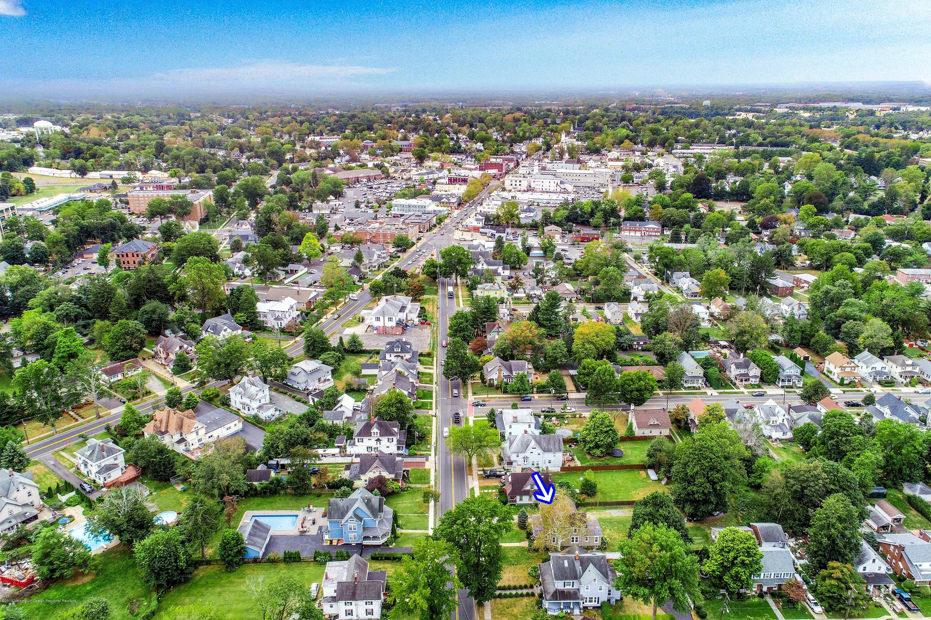 35 Broadway Freehold, NJ 07728 - Photo 32 of 35 Front 2 (3)