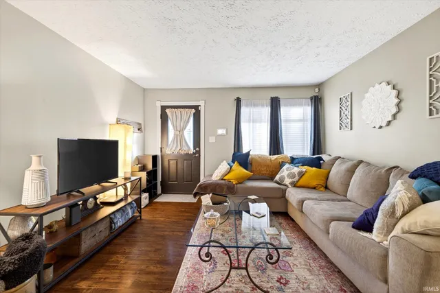 $212,000 | 364 South Cedar Drive, Ellettsville, IN 47429