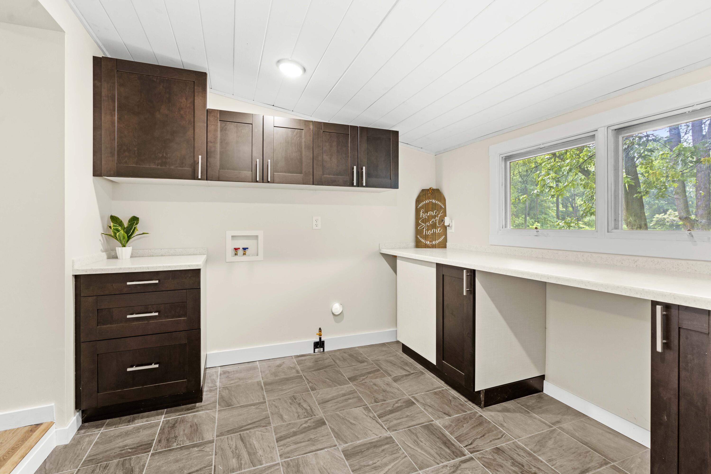 1936 Crisman Road Portage, IN 46368 - Photo 12 of 20 3000x2000