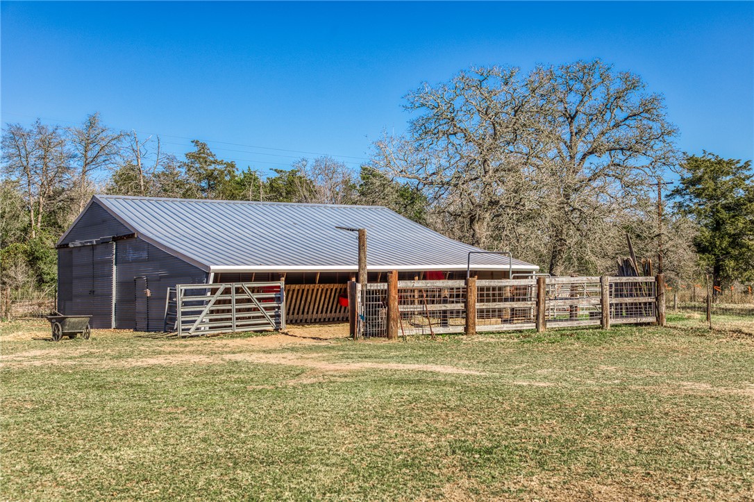 9354 Farm To Market 2780 Burton, TX 77835 - Photo 25 of 43