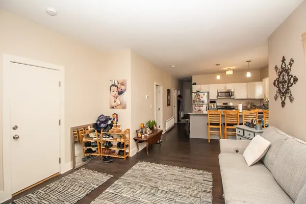 $815,000 | 26 Vinson Street, Worcester, MA 01605