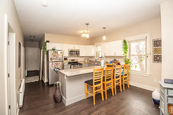 $815,000 | 26 Vinson Street, Worcester, MA 01605