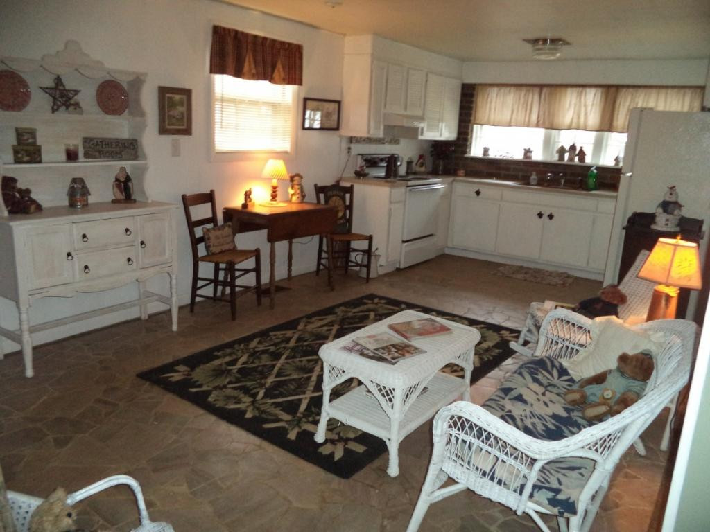 1605 Newbern Road Kingsport, TN 37664 - Photo 6 of 15 Photo 6