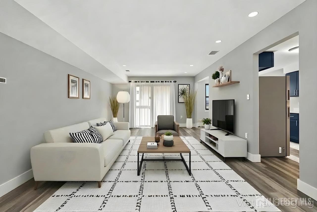 1518 Raspberry Court Edison, NJ 08817 - Photo 12 of 22