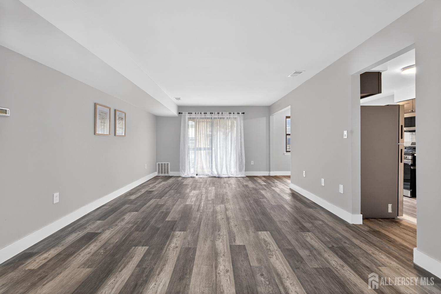 1518 Raspberry Court Edison, NJ 08817 - Photo 13 of 22