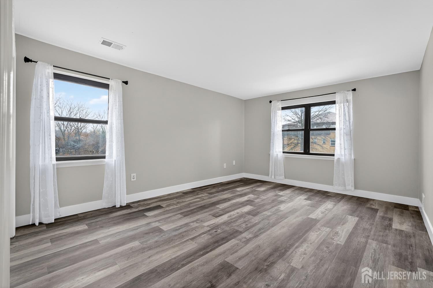 1518 Raspberry Court Edison, NJ 08817 - Photo 17 of 22