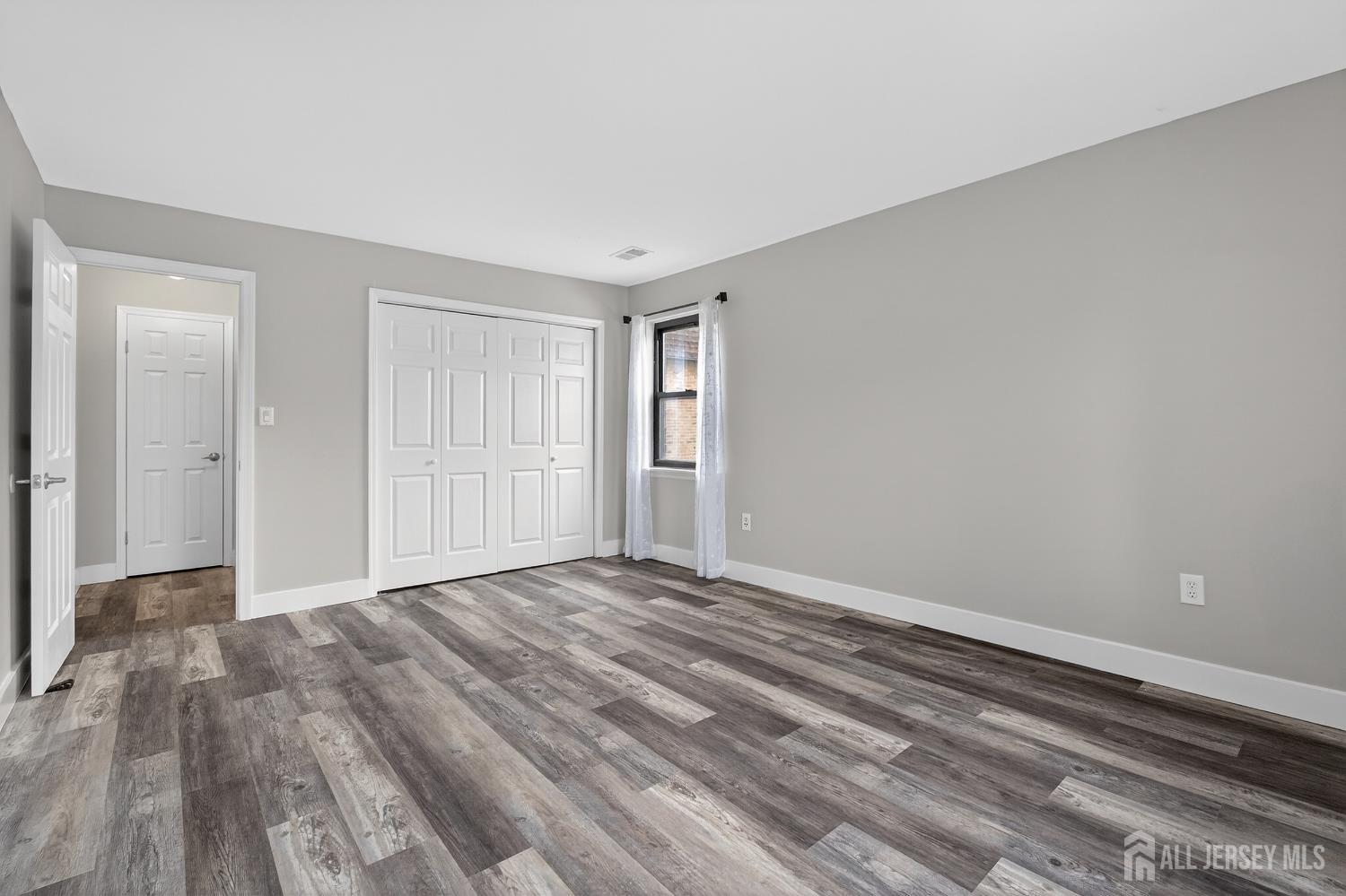 1518 Raspberry Court Edison, NJ 08817 - Photo 19 of 22