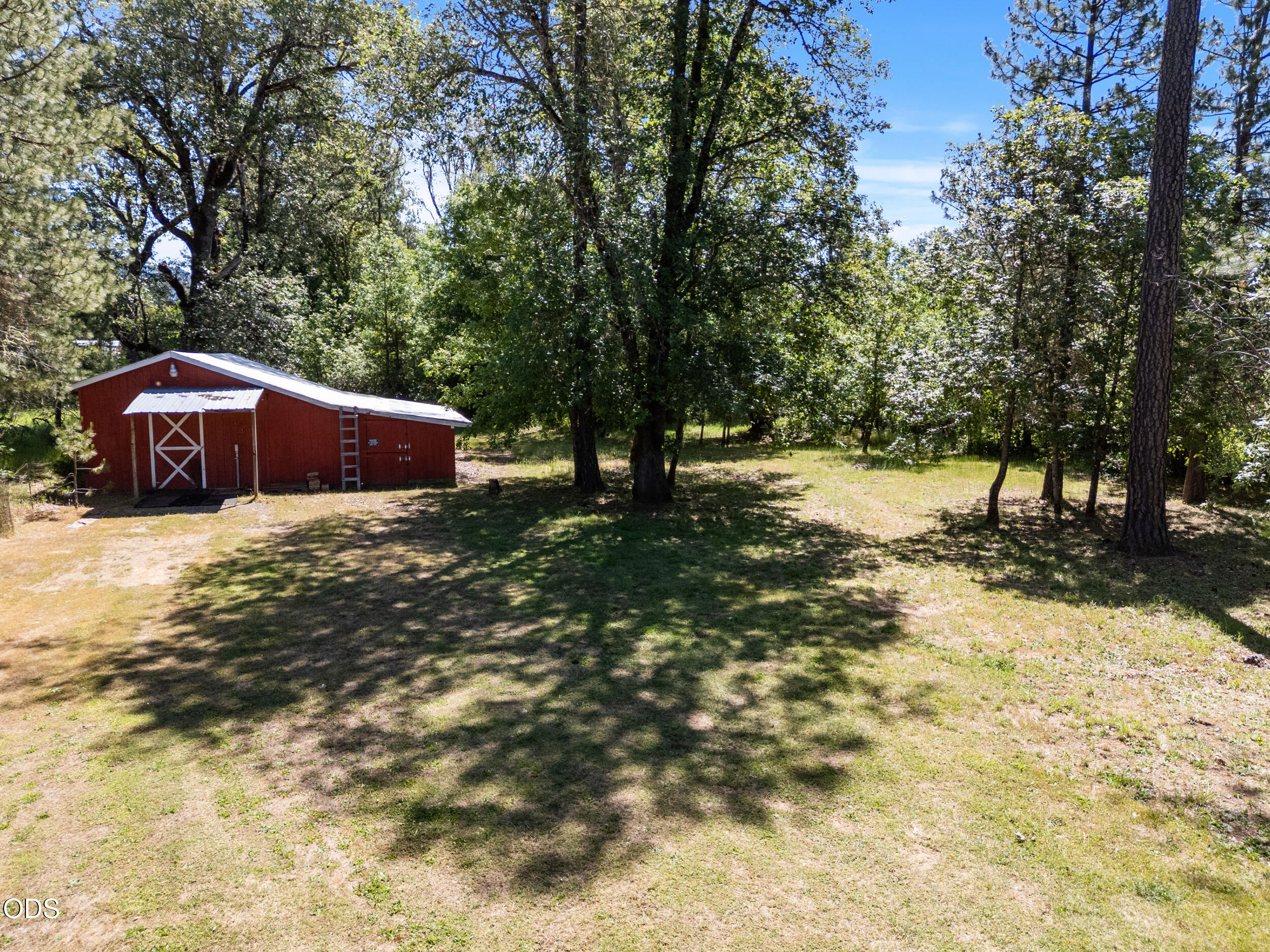 225 Hummingbird Road Cave Junction, OR 97523 - Photo 15 of 36 33_225 hummingbird rd - drone - 08
