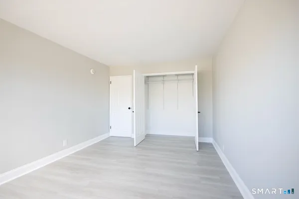 $219,900 | 2625 Park Avenue, Unit 4F, Bridgeport, CT 06604