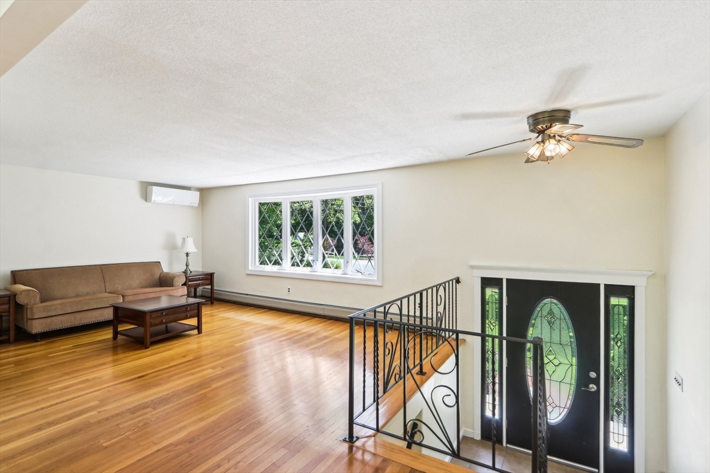 181 High Plain Road Andover, MA 01810 - Photo 9 of 26 Gallery Image 9