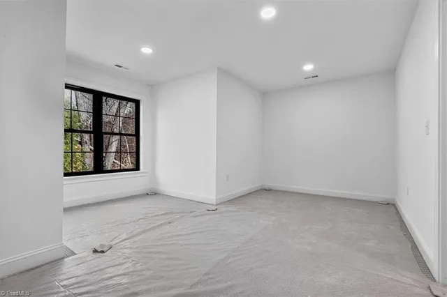 $1,350,000 | 320 Lake Point Lane, Belews Creek, NC 27009