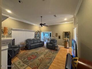 5237 Highway 43 Camden, MS 39045 - Photo 17 of 62 Great room photo 3