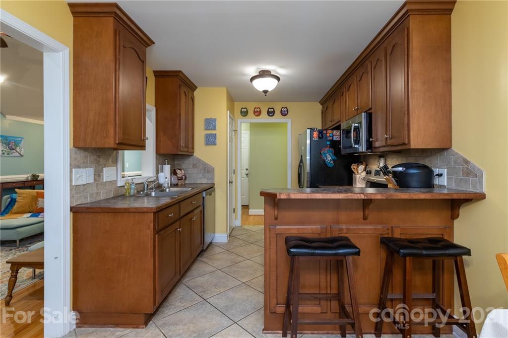 111 North Roxford Road Kings Mountain, NC 28086 - Photo 13 of 31 Gallery Image 13