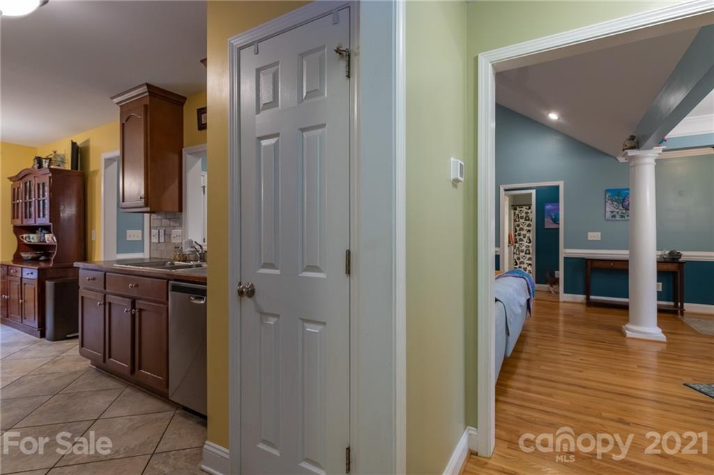 111 North Roxford Road Kings Mountain, NC 28086 - Photo 17 of 31 Gallery Image 17