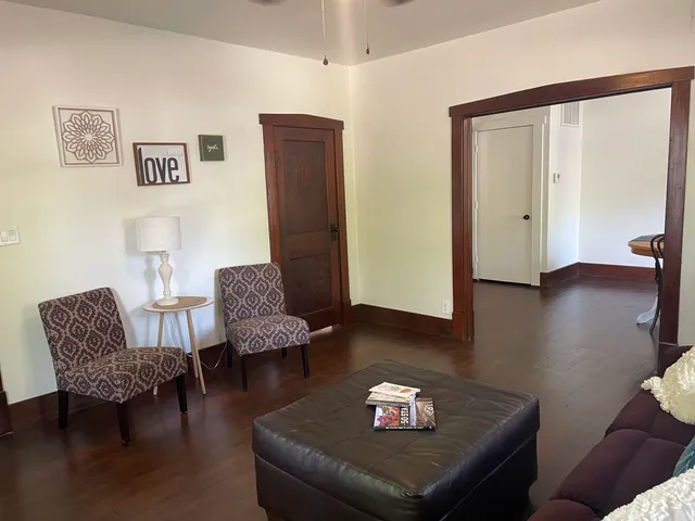 $88,900 | 1501 East 2nd Avenue, Winfield, KS 67156