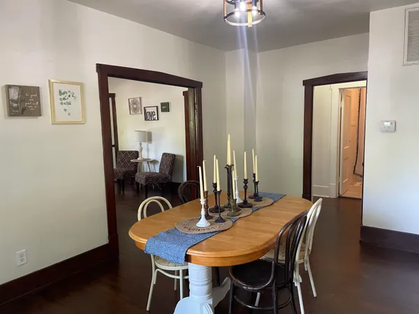 $88,900 | 1501 East 2nd Avenue, Winfield, KS 67156