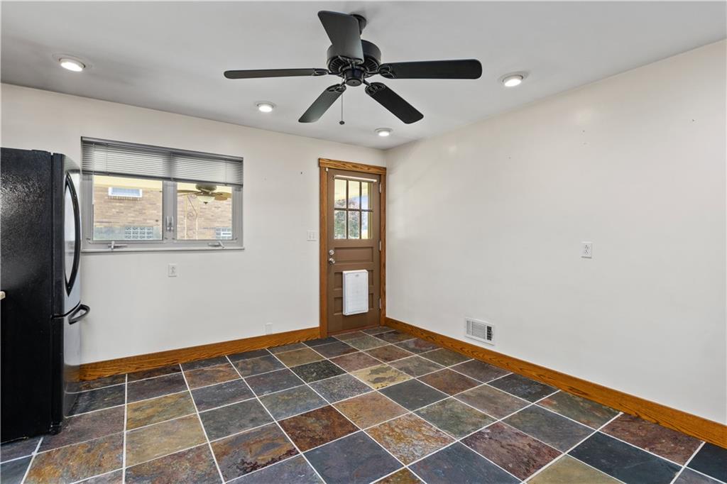 289 Bethel Road Irwin, PA 15642 - Photo 13 of 26 Gallery Image 13