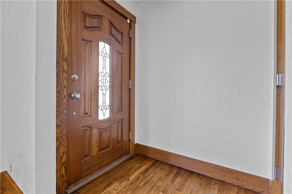 289 Bethel Road Irwin, PA 15642 - Photo 4 of 26 Gallery Image 4