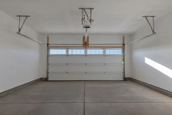 $599,900 | 930 Watercourse Court, Nashville, TN 37214