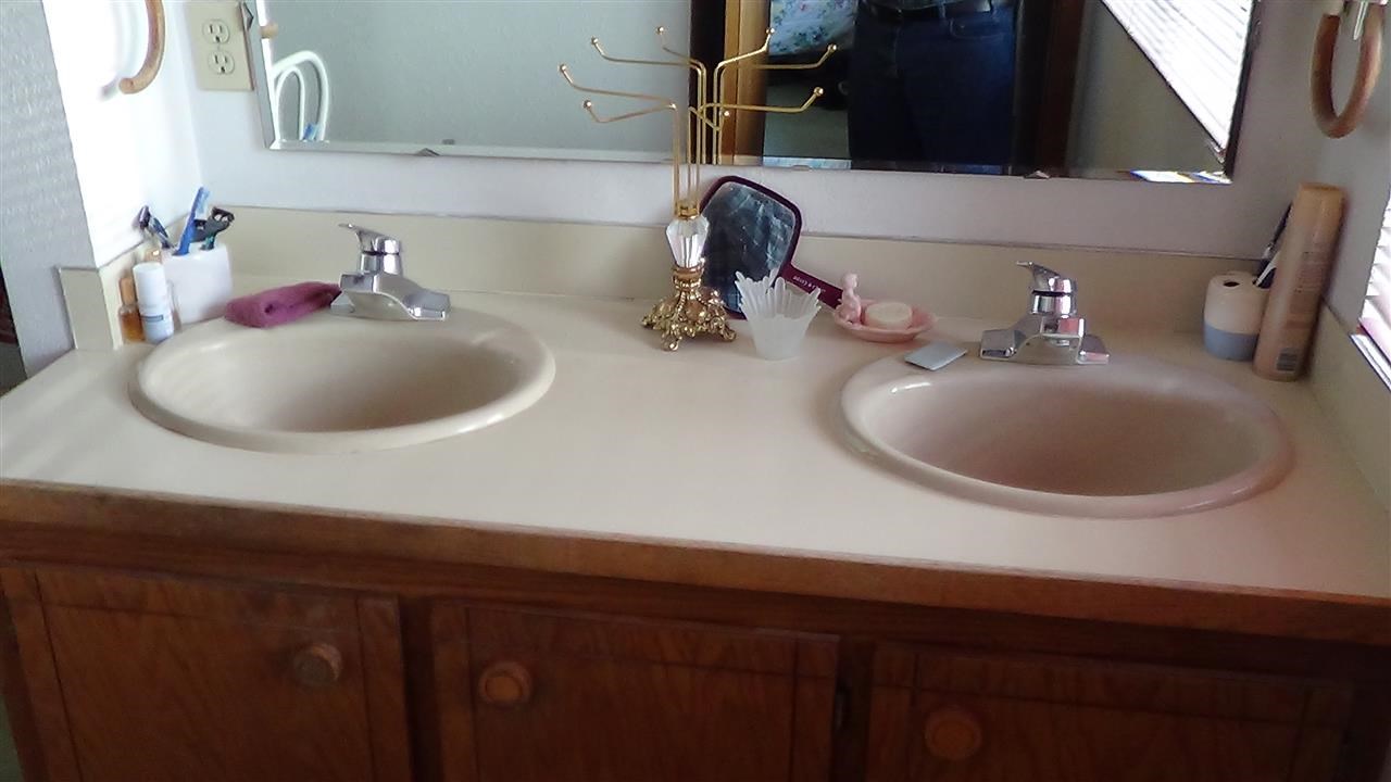 15511 East Blanchard Road Elk, WA 99009 - Photo 10 of 19 Gallery Image 10