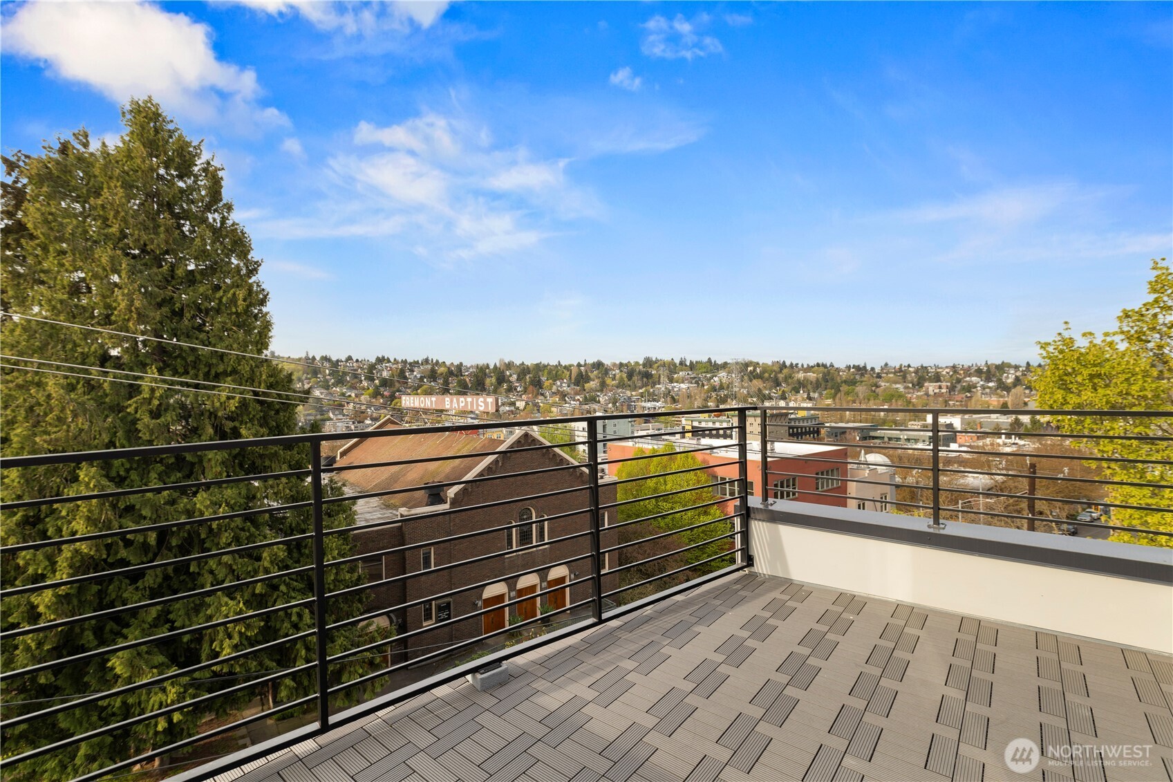 722 North 36th Street Seattle, WA 98103 - Photo 21 of 29