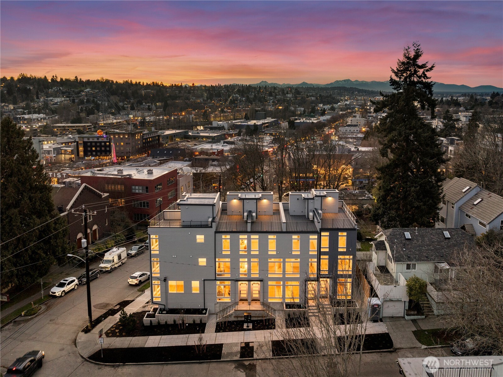 722 North 36th Street Seattle, WA 98103 - Photo 27 of 29