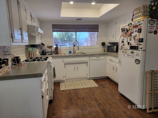 224 Larkspur Street Ridgecrest, CA 93555 - Photo 4 of 16