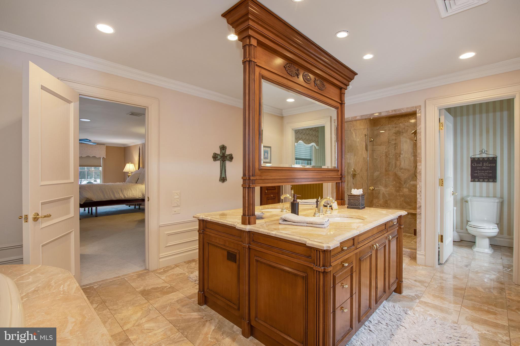 701 Garwood Road Moorestown, NJ 08057 - Photo 30 of 83 Primary Bathroom