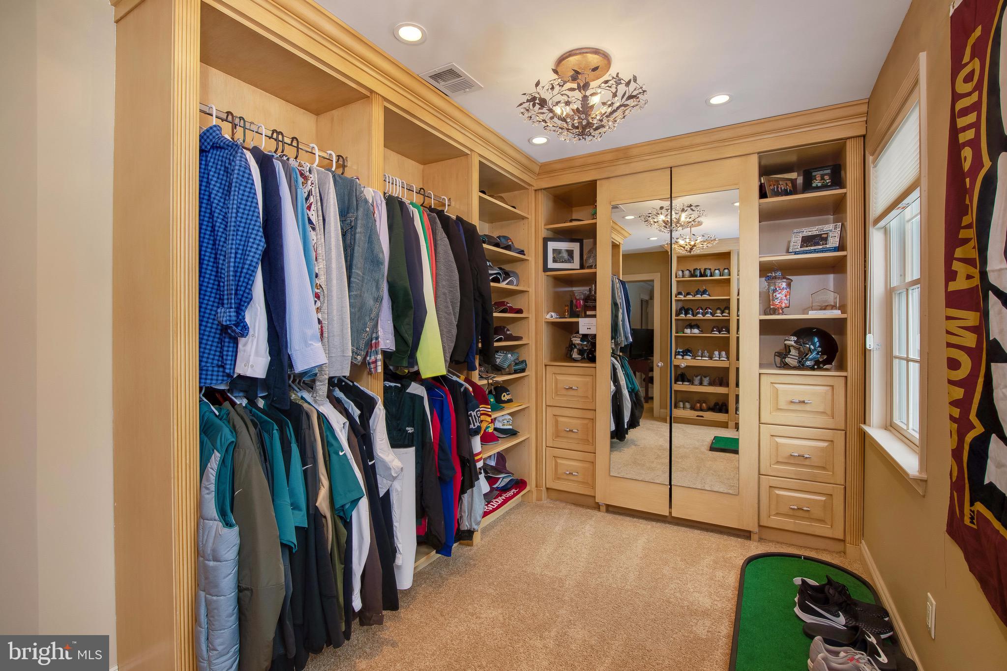 701 Garwood Road Moorestown, NJ 08057 - Photo 36 of 83 Walk-in Closet