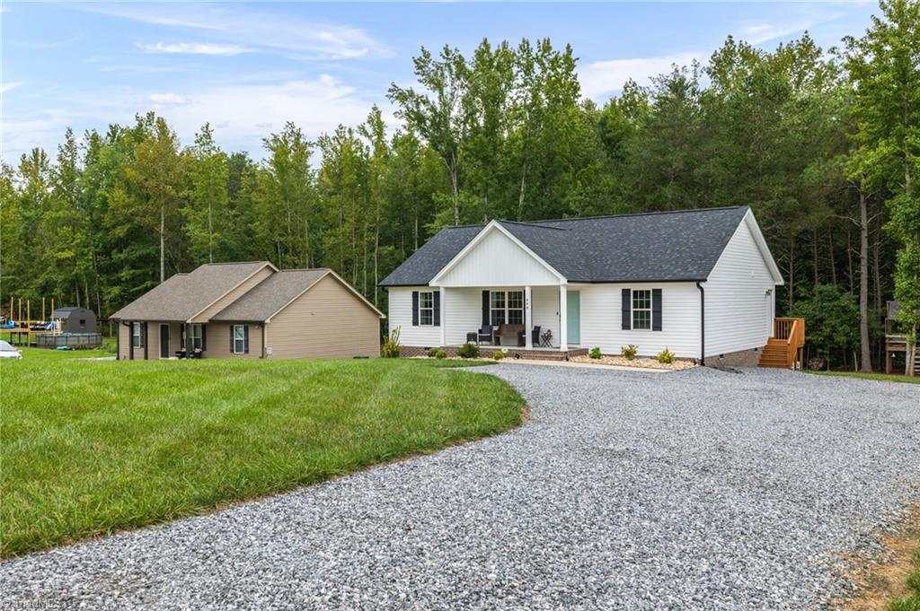 444 Price Farm Road Stokesdale, NC 27357 - Photo 3 of 25 Gallery Image 3
