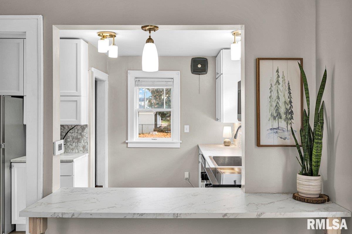 218 North Fourth Avenue Morton, IL 61550 - Photo 12 of 48