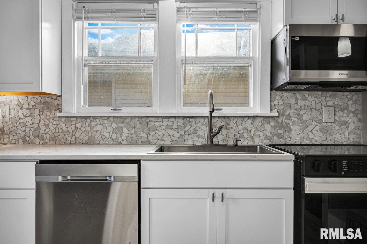 218 North Fourth Avenue Morton, IL 61550 - Photo 14 of 48