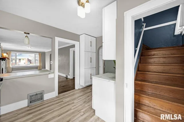 $209,900 | 218 North Fourth Avenue, Morton, IL 61550