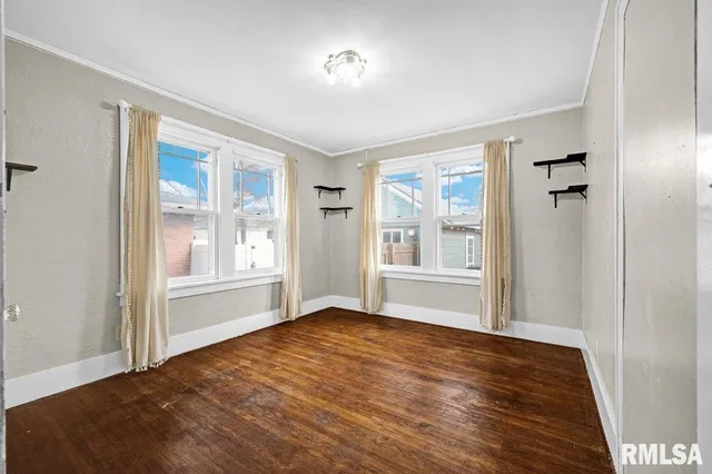 $209,900 | 218 North Fourth Avenue, Morton, IL 61550