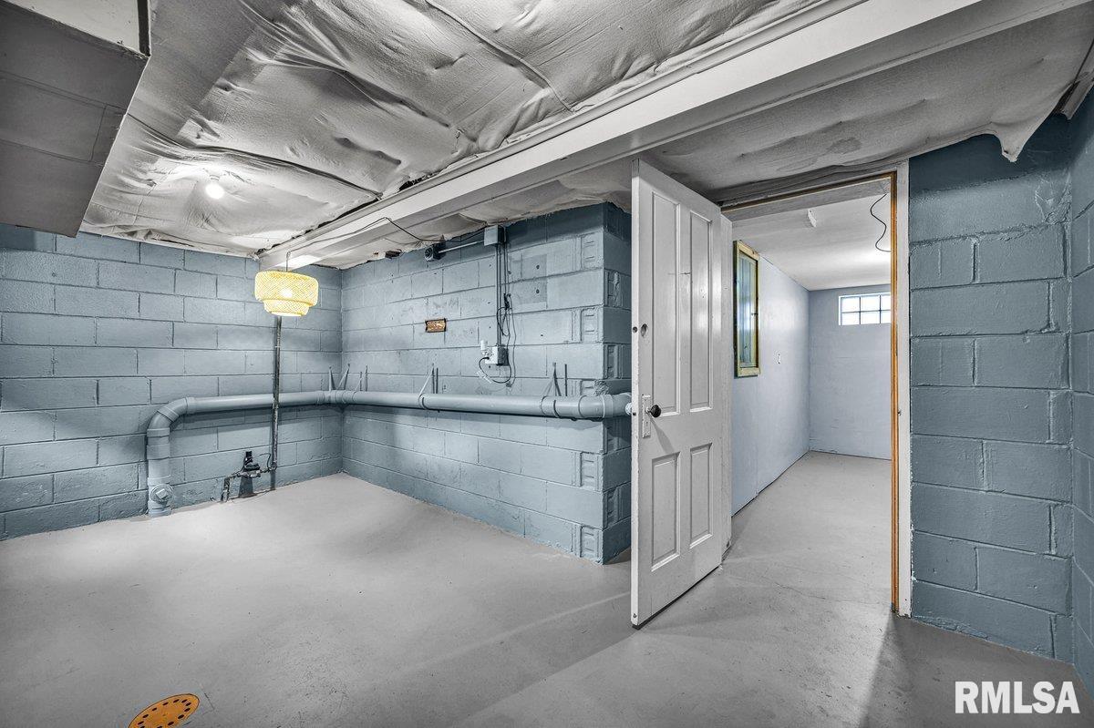 218 North Fourth Avenue Morton, IL 61550 - Photo 37 of 48