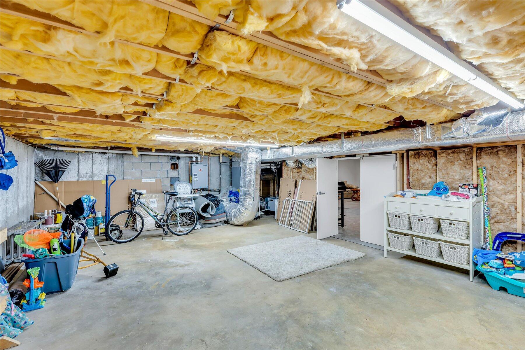 50 Topping Lift Mashpee, MA 02649 - Photo 29 of 32 a view of a storage room with furniture