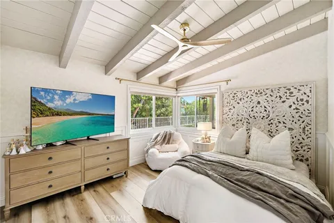 $2,625,000 | 362 Vista Madera, Newport Beach, CA 92660