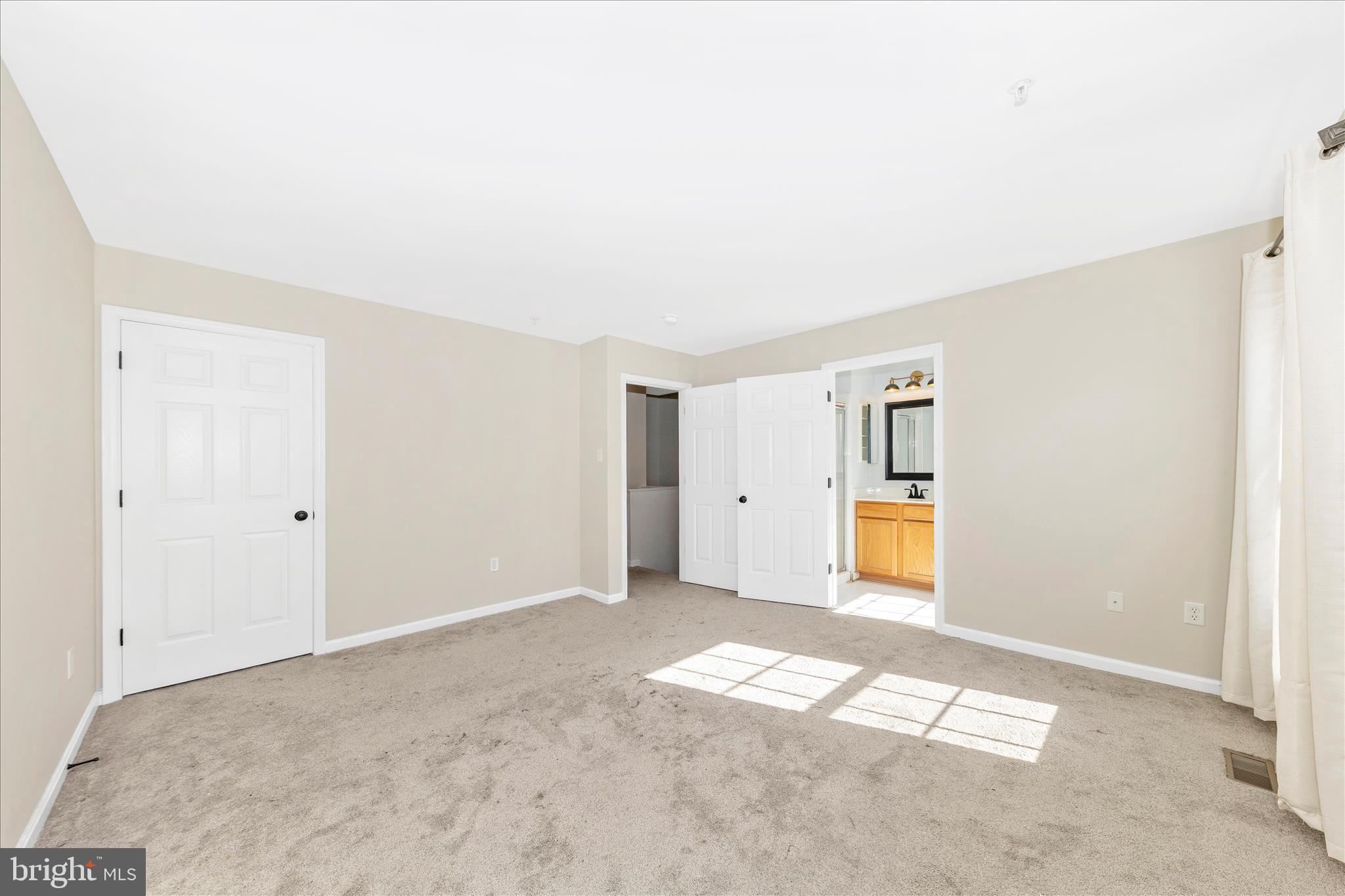 1812 Reading Court Mount Airy, MD 21771 - Photo 23 of 43 a view of empty room