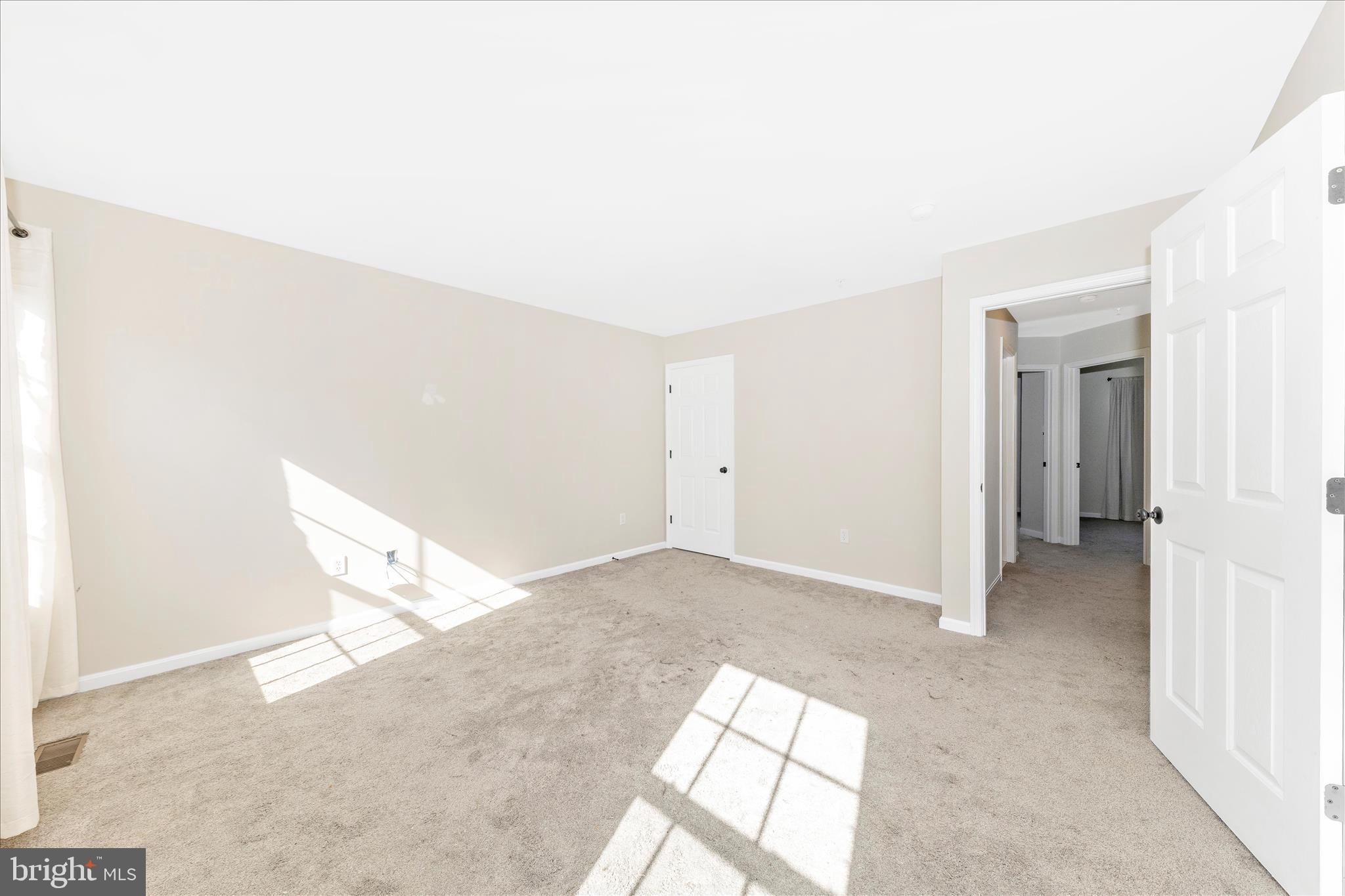 1812 Reading Court Mount Airy, MD 21771 - Photo 24 of 43 a view of livingroom with an empty space