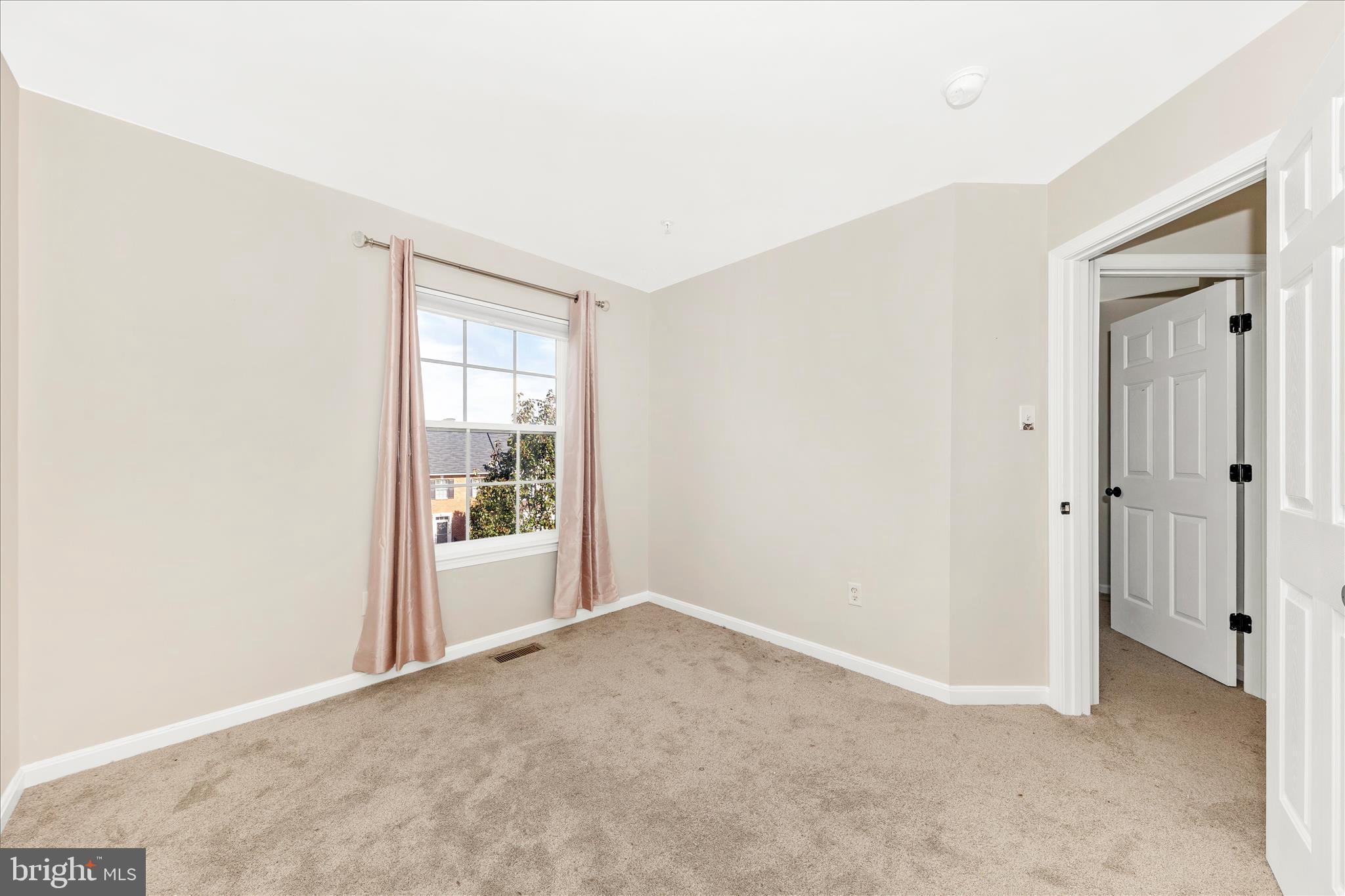 1812 Reading Court Mount Airy, MD 21771 - Photo 32 of 43 a view of an empty room with a window