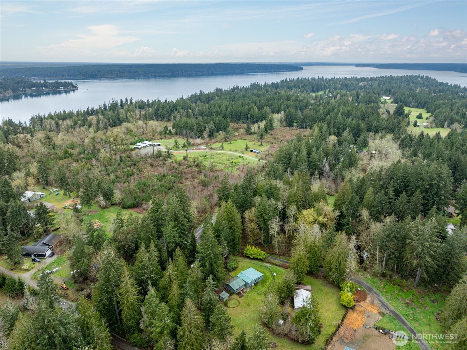 8314 Johnson Point Road Northeast Olympia, WA 98516 - Photo 3 of 29 Gallery Image 3