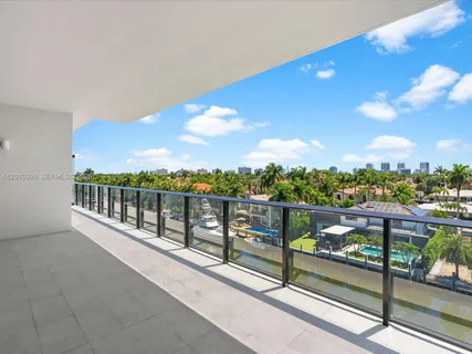 $2,999,000 | 160 Isle Of Venice Drive, Unit PH2, Fort Lauderdale, FL 33301